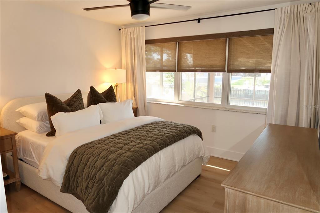 В аренду: $4,800 (3 спален, 2 ванн, 1383 Квадратных фут)