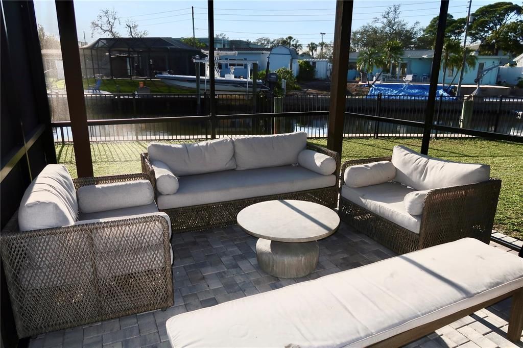 В аренду: $4,800 (3 спален, 2 ванн, 1383 Квадратных фут)