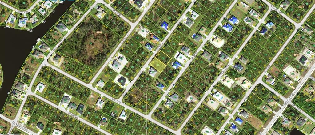 En Venta: $39,800 (0.23 acres)