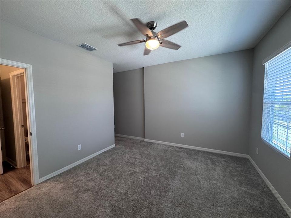 В аренду: $2,695 (3 спален, 2 ванн, 2206 Квадратных фут)