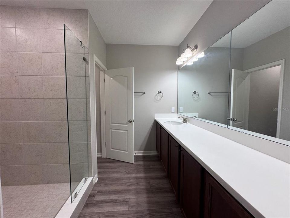 В аренду: $2,695 (3 спален, 2 ванн, 2206 Квадратных фут)