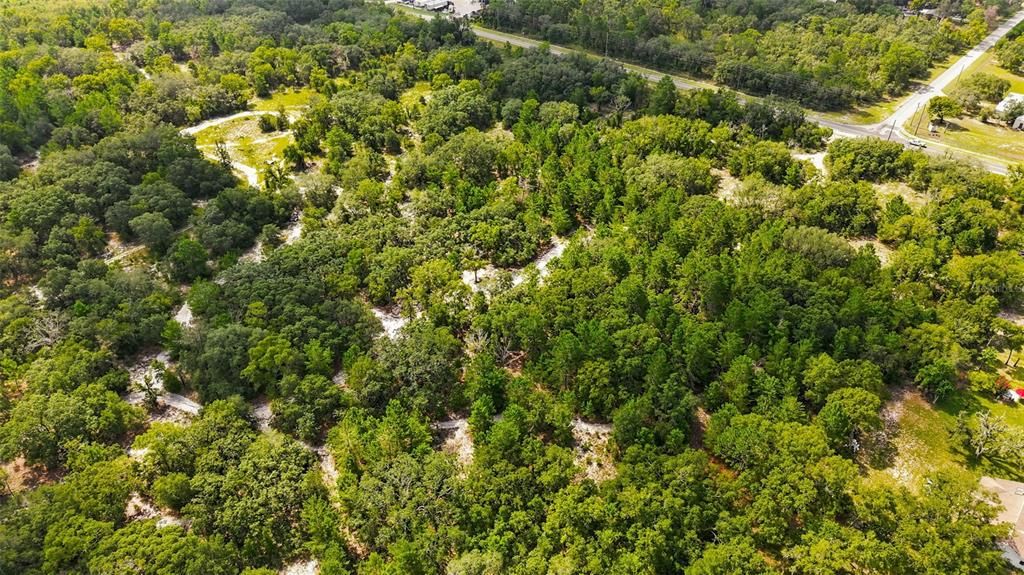 На продажу: $2,600,000 (19.40 acres)
