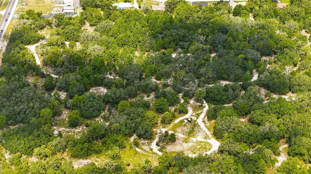 На продажу: $2,600,000 (19.40 acres)