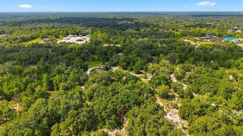 На продажу: $2,600,000 (19.40 acres)