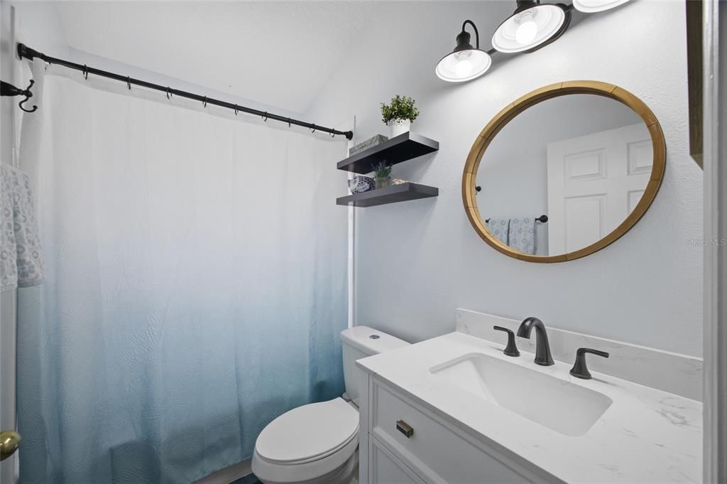 En Venta: $400,000 (3 camas, 2 baños, 1796 Pies cuadrados)
