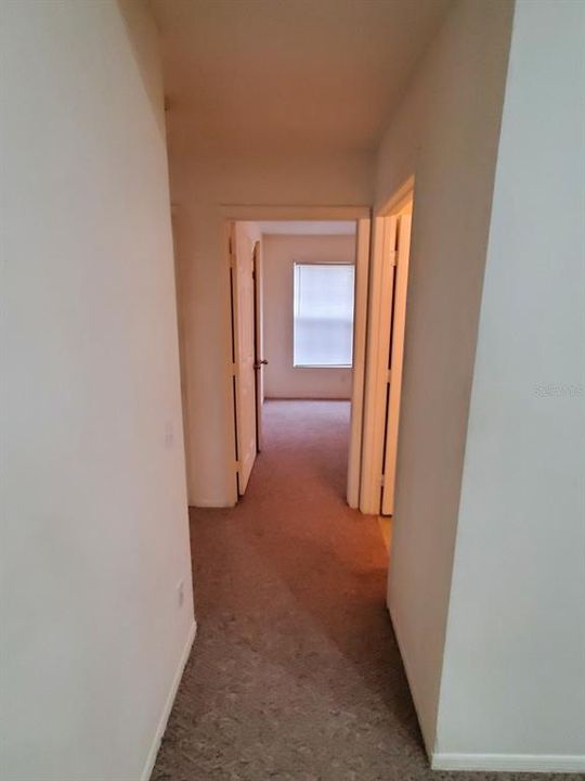 For Rent: $1,600 (3 beds, 2 baths, 1097 Square Feet)