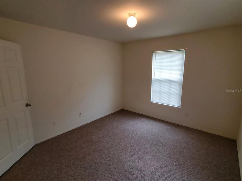 For Rent: $1,600 (3 beds, 2 baths, 1097 Square Feet)