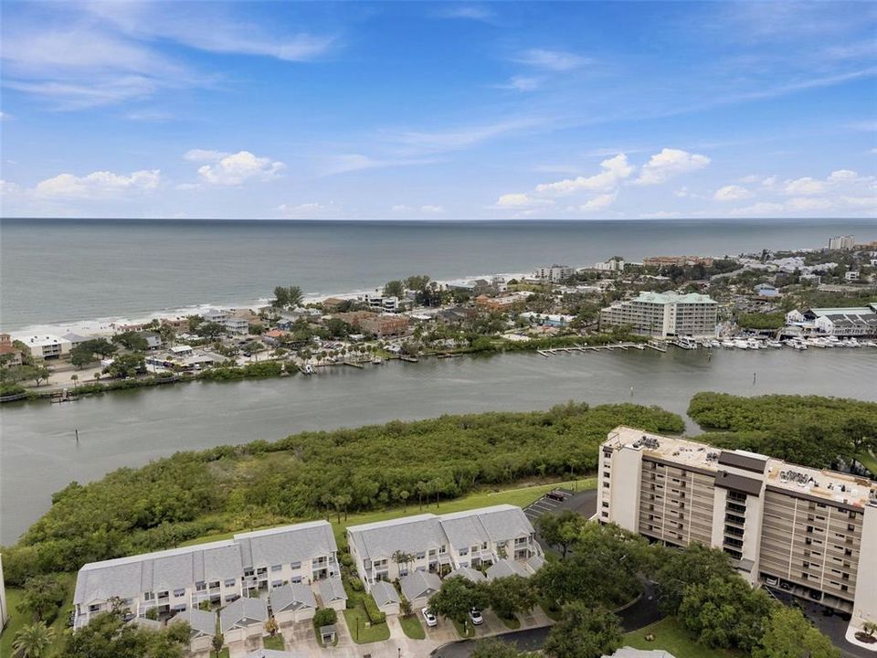 На продажу: $375,000 (3 спален, 2 ванн, 1430 Квадратных фут)
