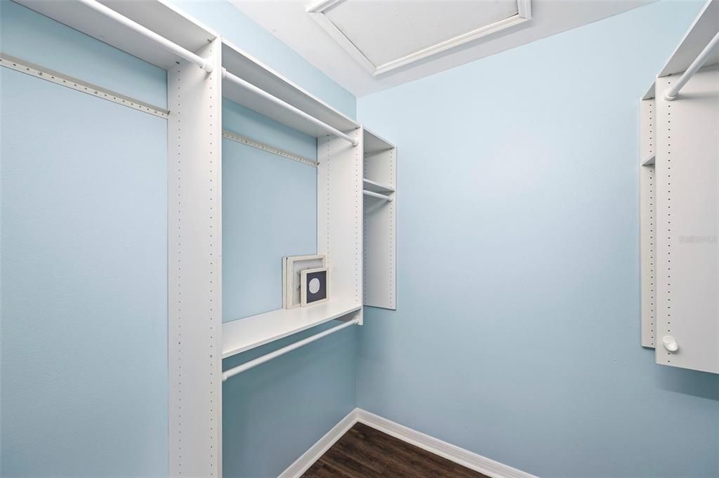 На продажу: $375,000 (3 спален, 2 ванн, 1430 Квадратных фут)