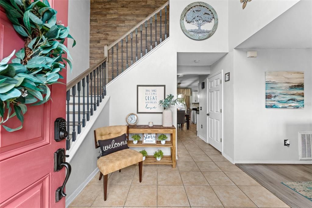En Venta: $419,000 (5 camas, 2 baños, 3072 Pies cuadrados)