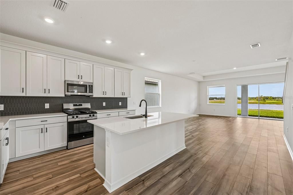 For Sale: $489,999 (4 beds, 3 baths, 2401 Square Feet)