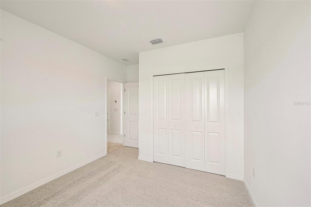 For Sale: $489,999 (4 beds, 3 baths, 2401 Square Feet)
