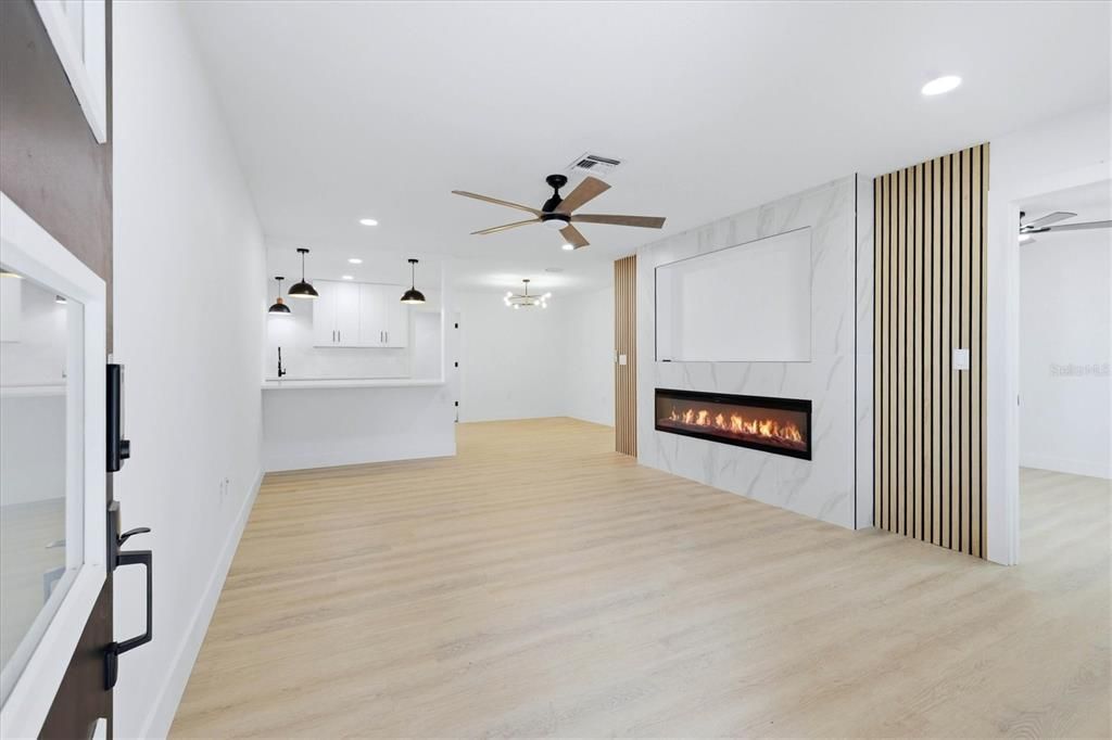 For Sale: $659,000 (4 beds, 2 baths, 1636 Square Feet)