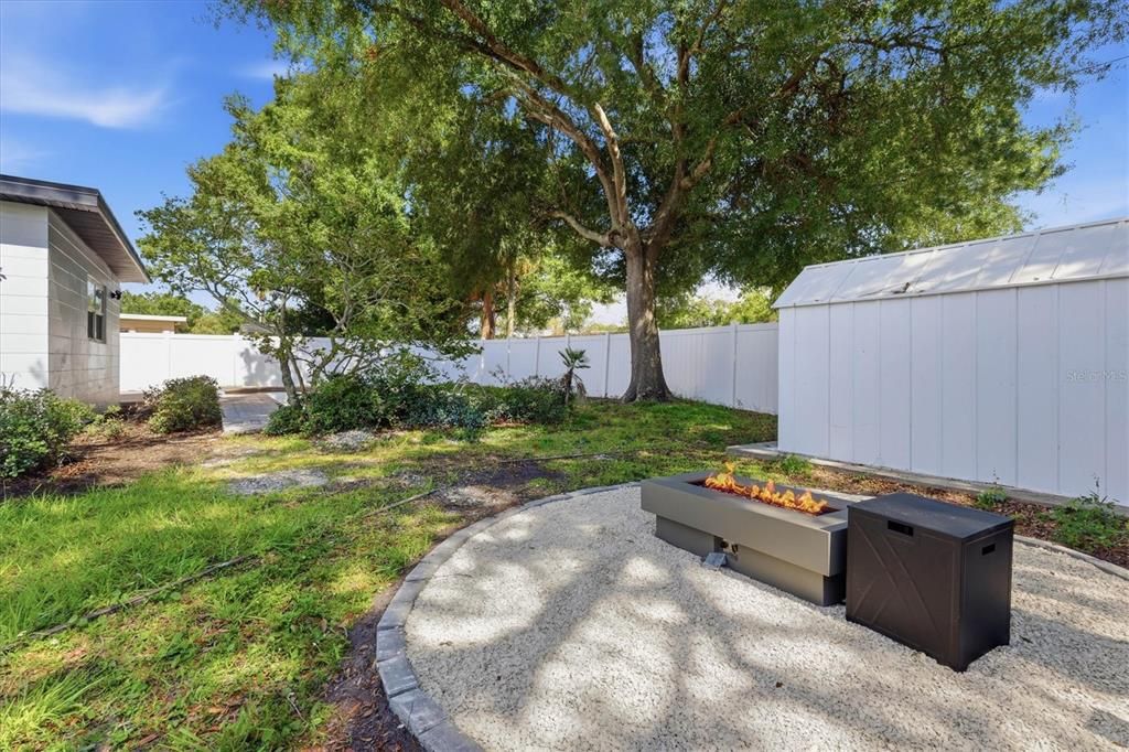 For Sale: $659,000 (4 beds, 2 baths, 1636 Square Feet)