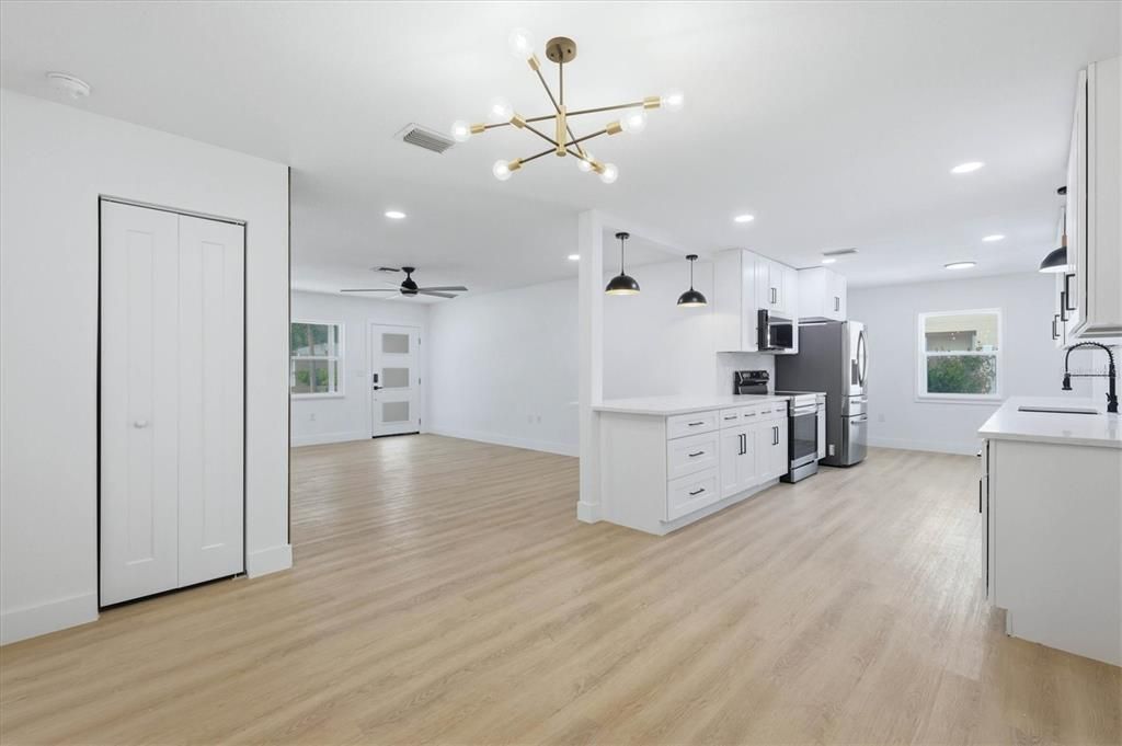 For Sale: $659,000 (4 beds, 2 baths, 1636 Square Feet)