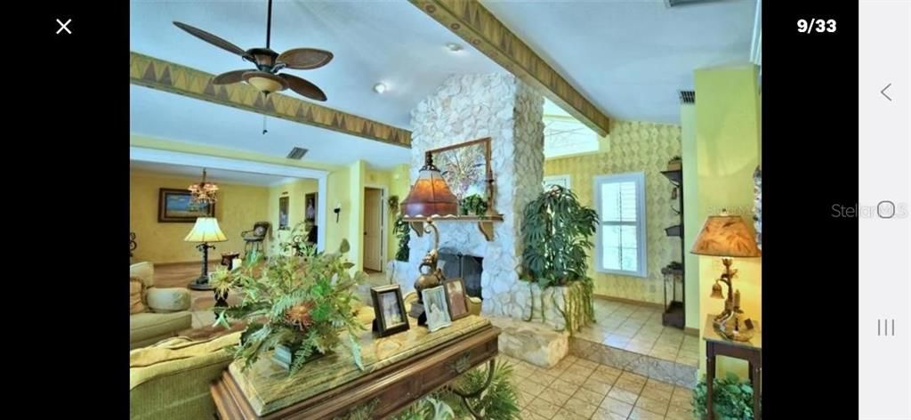 En Venta: $899,000 (3 camas, 3 baños, 2592 Pies cuadrados)