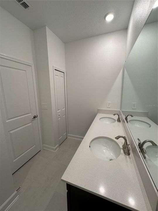 В аренду: $2,950 (4 спален, 3 ванн, 2109 Квадратных фут)