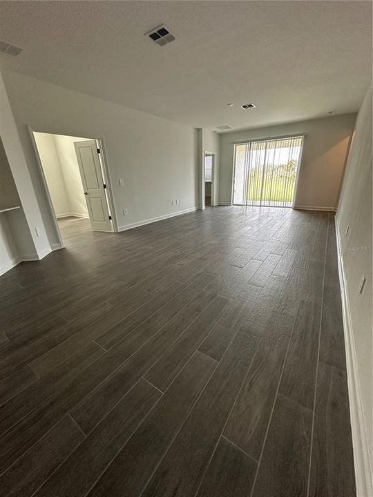 В аренду: $2,950 (4 спален, 3 ванн, 2109 Квадратных фут)