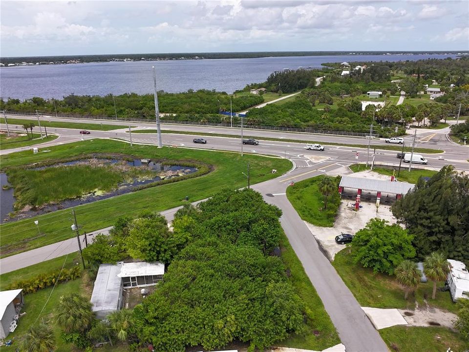 На продажу: $49,000 (0.14 acres)