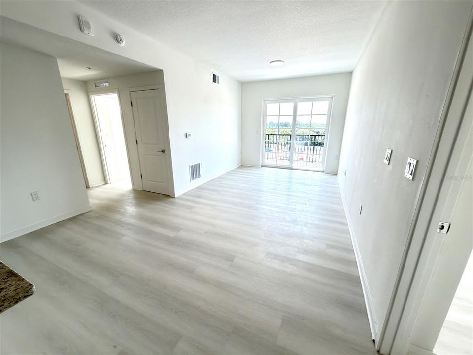 En Renta: $2,200 (3 camas, 2 baños, 1150 Pies cuadrados)