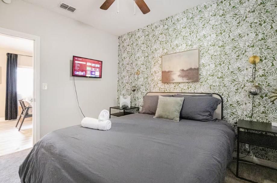 В аренду: $2,650 (2 спален, 1 ванн, 828 Квадратных фут)