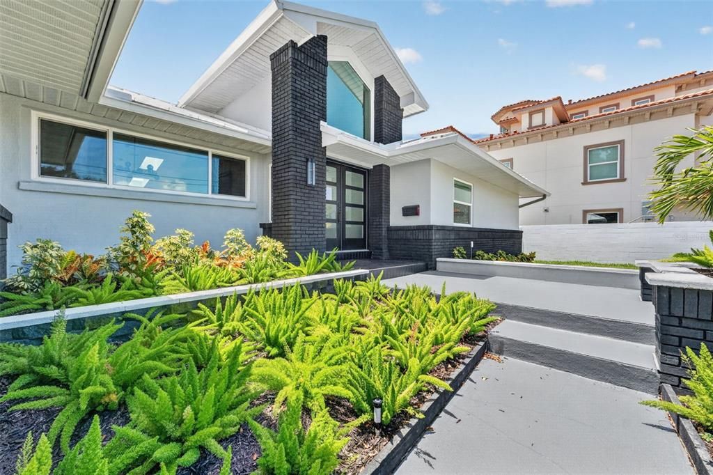 На продажу: $2,650,000 (4 спален, 2 ванн, 3062 Квадратных фут)