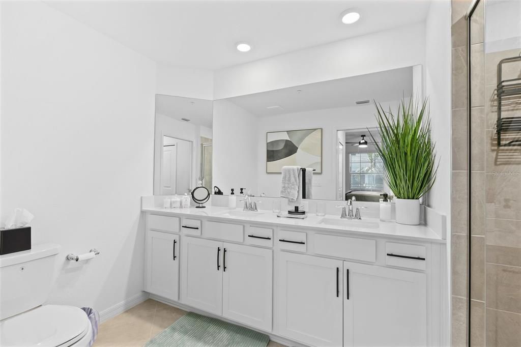 For Rent: $2,750 (2 beds, 2 baths, 1569 Square Feet)