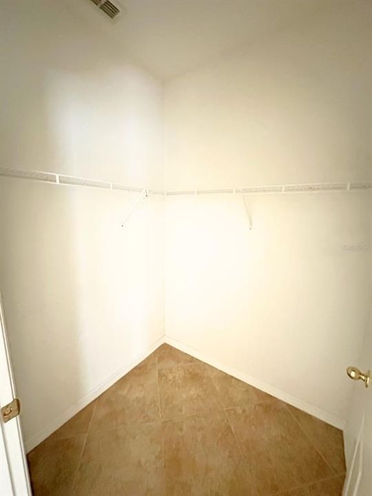 For Rent: $1,500 (2 beds, 2 baths, 1017 Square Feet)