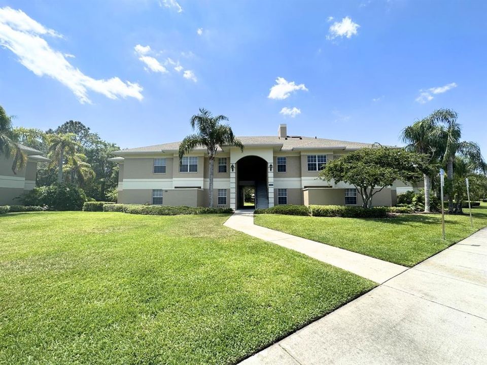 For Rent: $1,500 (2 beds, 2 baths, 1017 Square Feet)