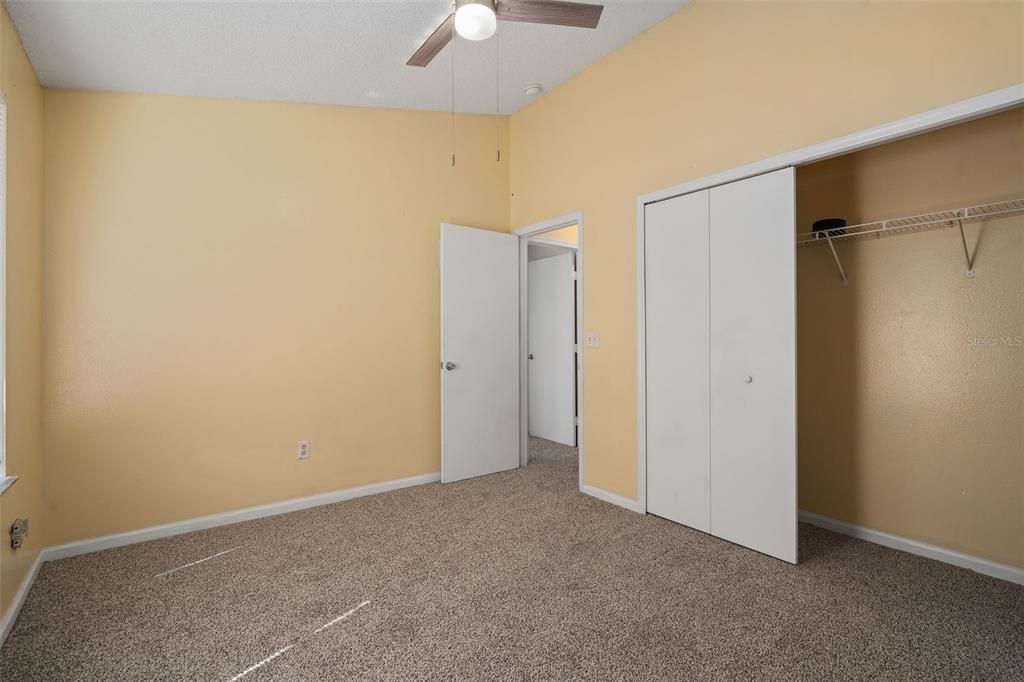 В аренду: $1,900 (3 спален, 2 ванн, 1460 Квадратных фут)