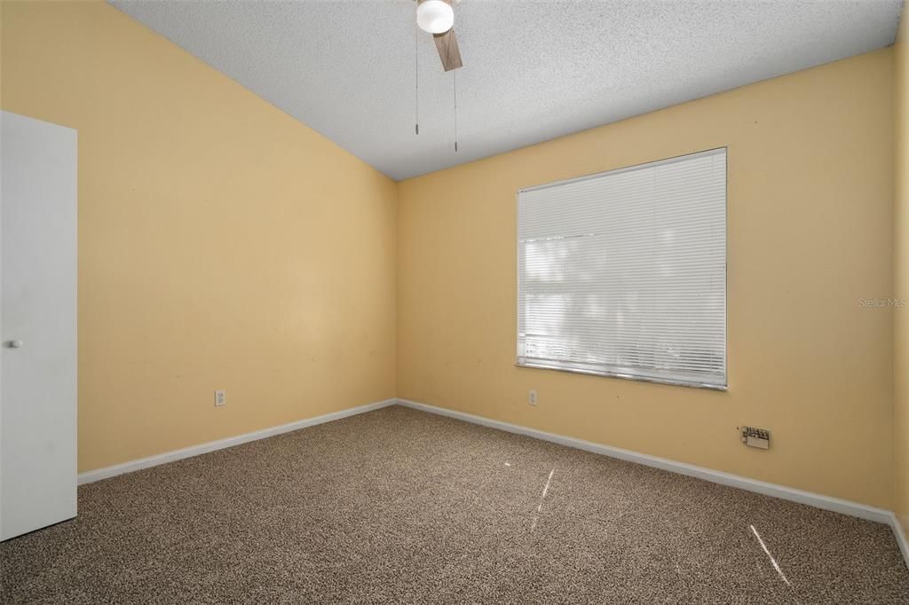 В аренду: $1,900 (3 спален, 2 ванн, 1460 Квадратных фут)