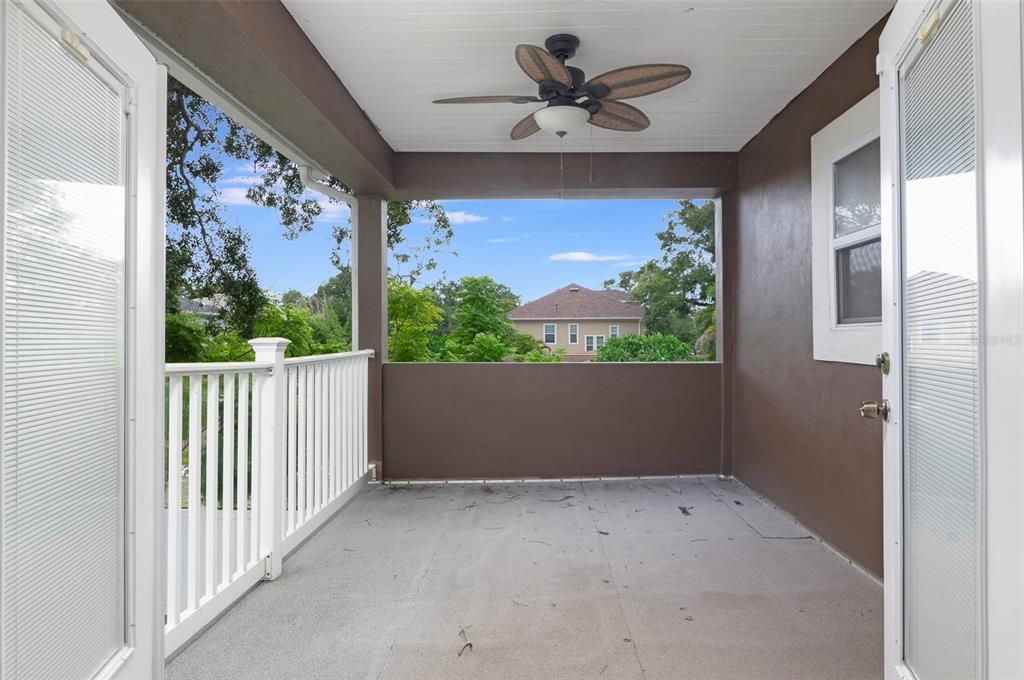 For Rent: $5,800 (4 beds, 2 baths, 2574 Square Feet)