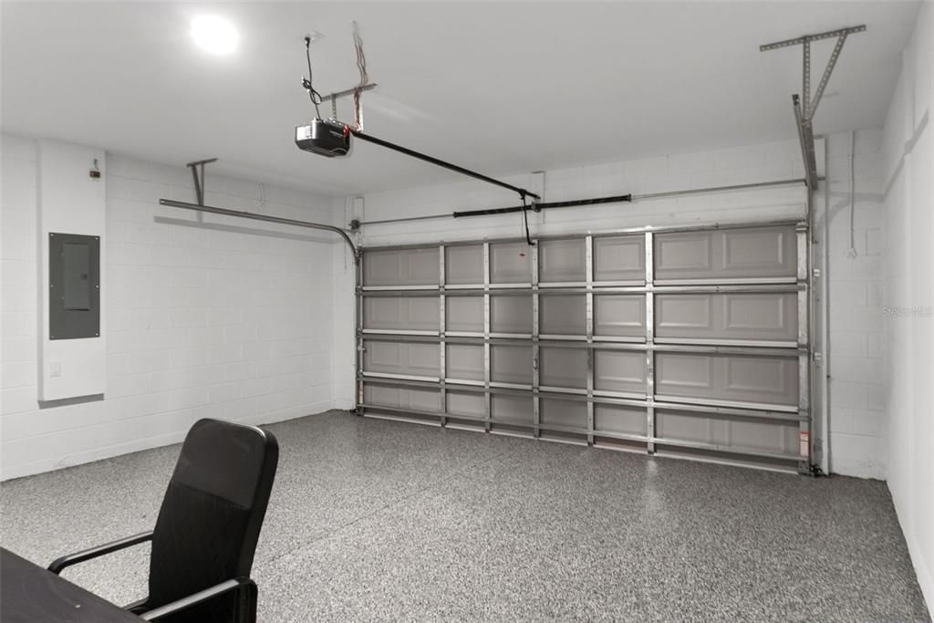 На продажу: $269,900 (3 спален, 2 ванн, 1401 Квадратных фут)