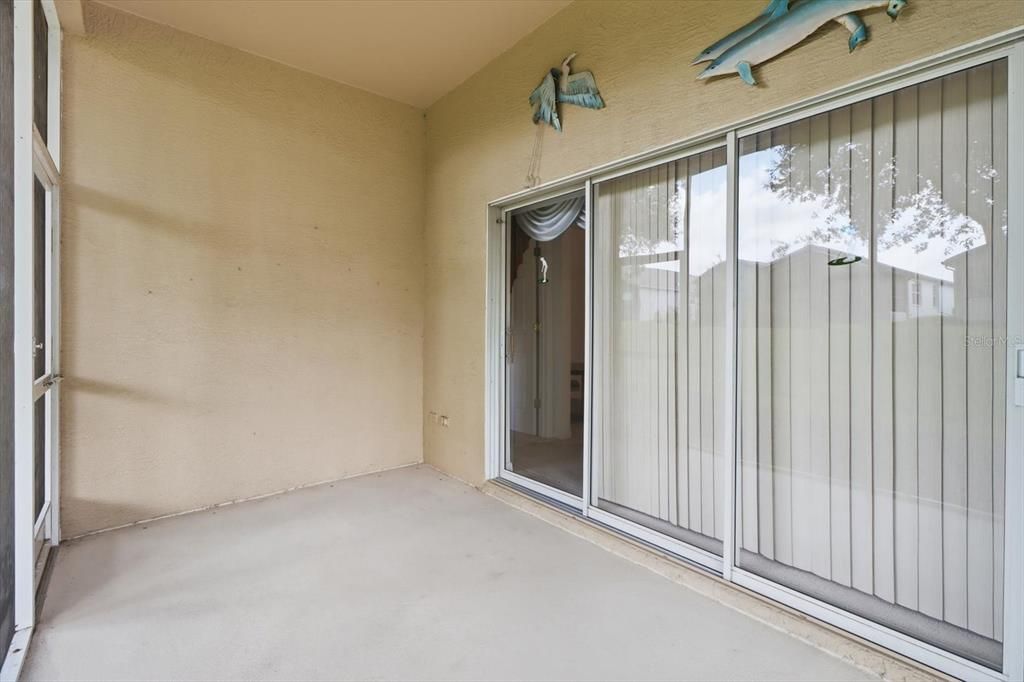 En Venta: $280,000 (3 camas, 2 baños, 1982 Pies cuadrados)