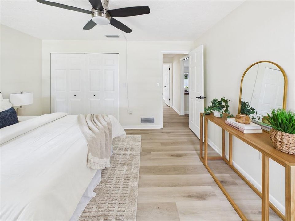 For Sale: $450,000 (2 beds, 2 baths, 1415 Square Feet)