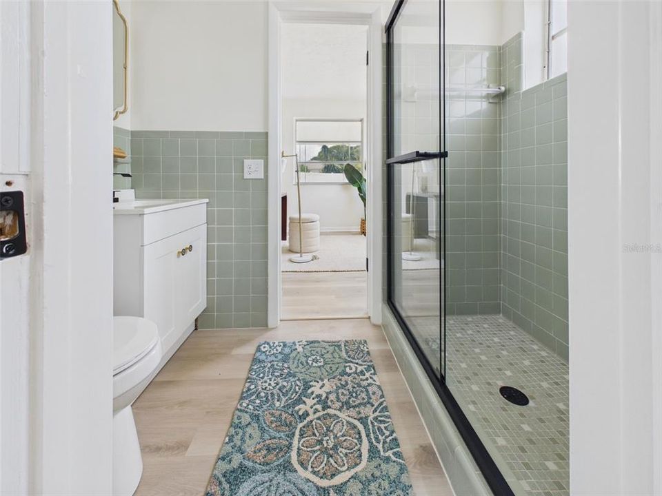 For Sale: $450,000 (2 beds, 2 baths, 1415 Square Feet)