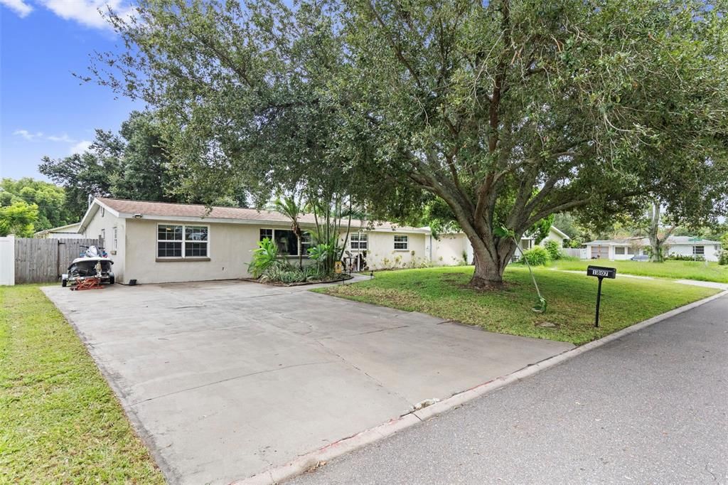 : $400,000 (4 beds, 2 baths, 1473 Square Feet)