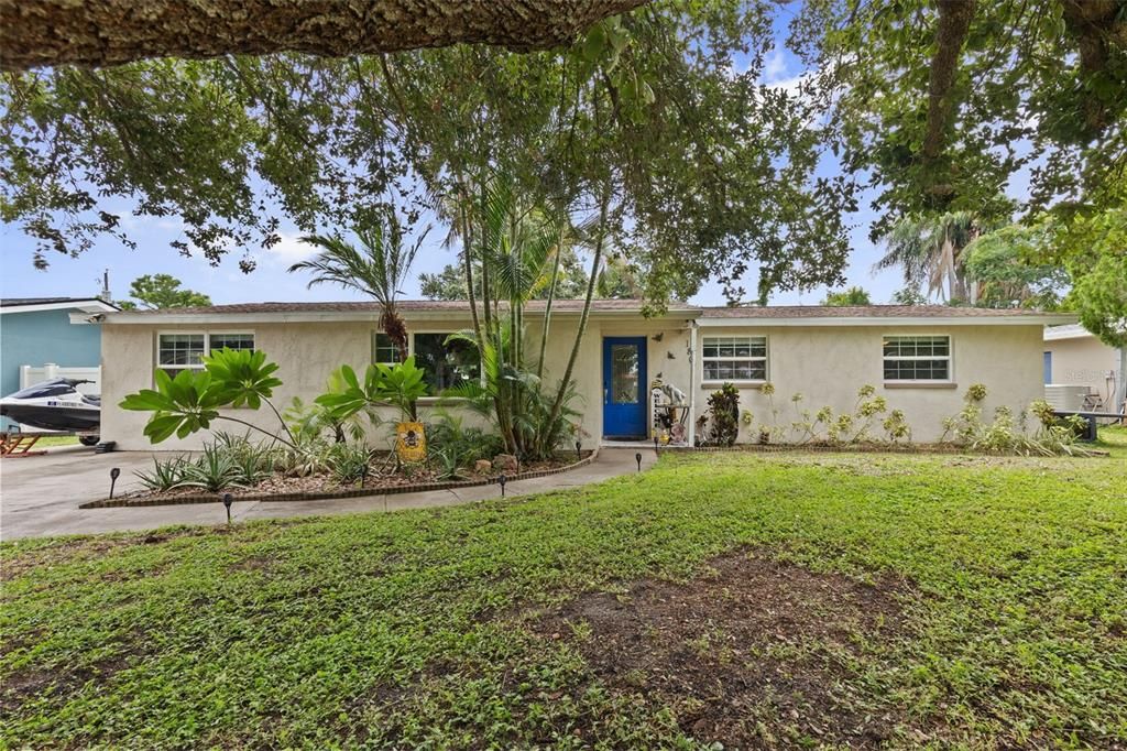 : $400,000 (4 beds, 2 baths, 1473 Square Feet)