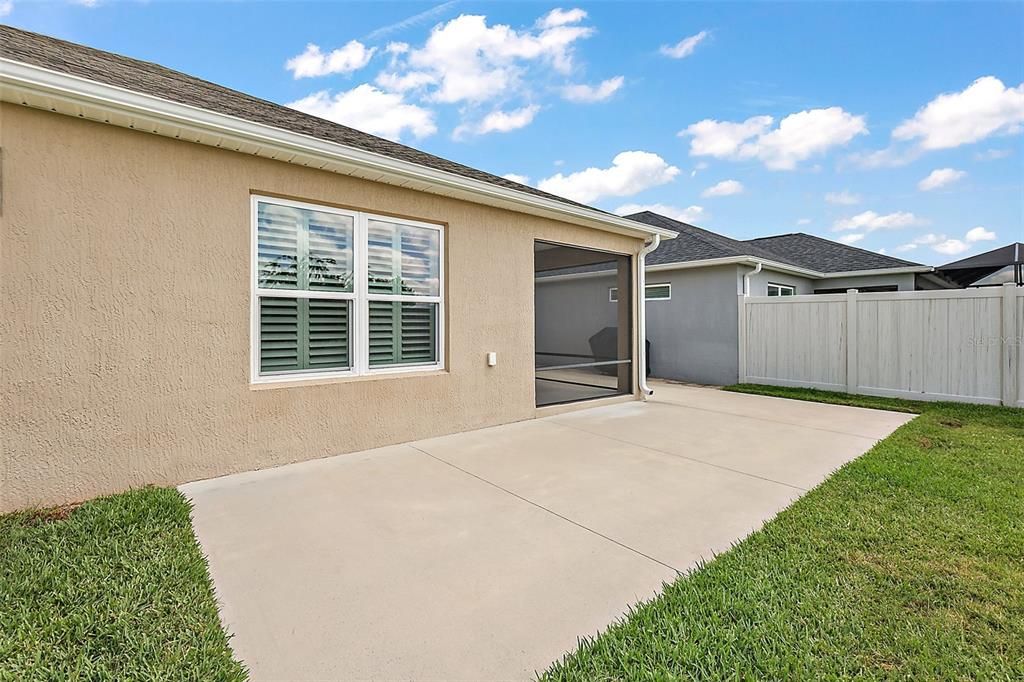 : $2,600 (3 beds, 2 baths, 1630 Square Feet)