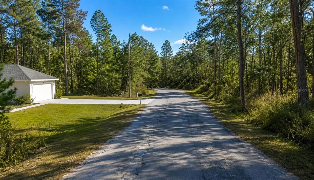 待售: $15,900 (0.23 acres)