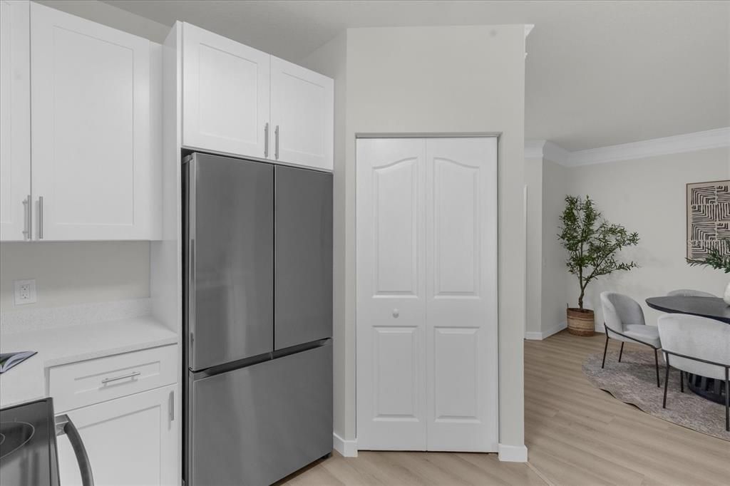 На продажу: $374,900 (3 спален, 2 ванн, 1525 Квадратных фут)