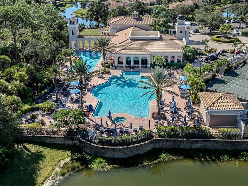 Activo con contrato: $799,999 (3 camas, 2 baños, 2393 Pies cuadrados)