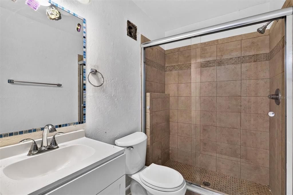 En Venta: $180,000 (4 camas, 4 baños, 1177 Pies cuadrados)