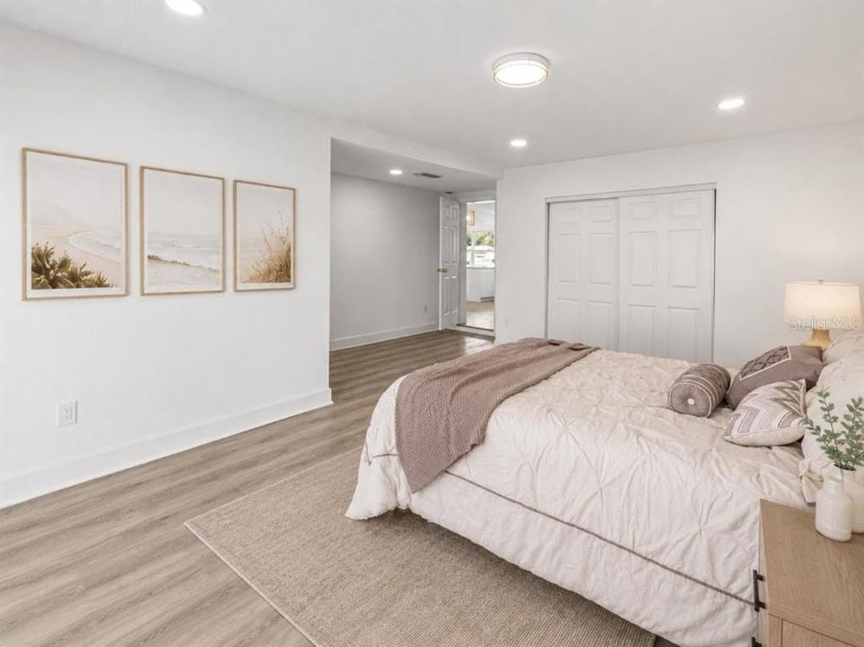 For Sale: $499,000 (4 beds, 2 baths, 1493 Square Feet)