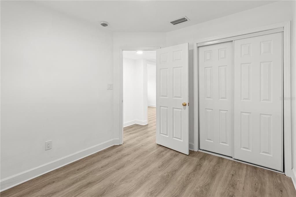 For Sale: $499,000 (4 beds, 2 baths, 1493 Square Feet)