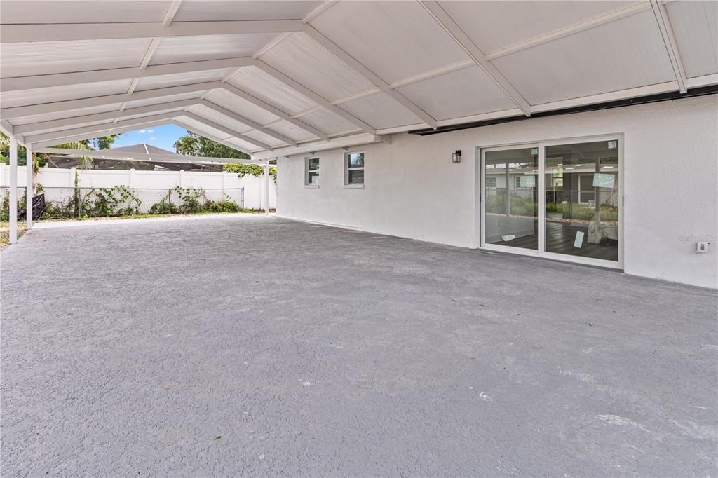 For Sale: $499,000 (4 beds, 2 baths, 1493 Square Feet)