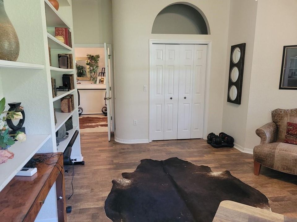 En Venta: $1,320,000 (3 camas, 2 baños, 2703 Pies cuadrados)