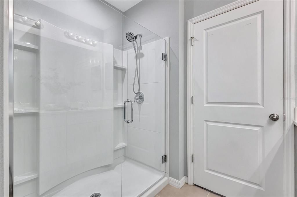 На продажу: $350,000 (3 спален, 2 ванн, 1592 Квадратных фут)