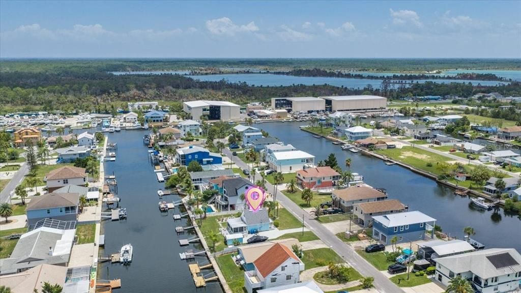 На продажу: $475,000 (3 спален, 2 ванн, 912 Квадратных фут)
