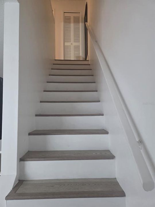 В аренду: $1,800 (2 спален, 1 ванн, 1007 Квадратных фут)